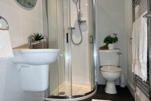 Bathroom 2