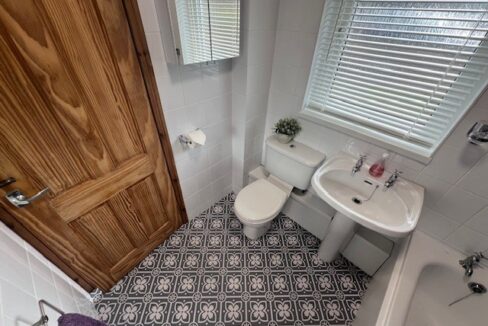 Bathroom 2