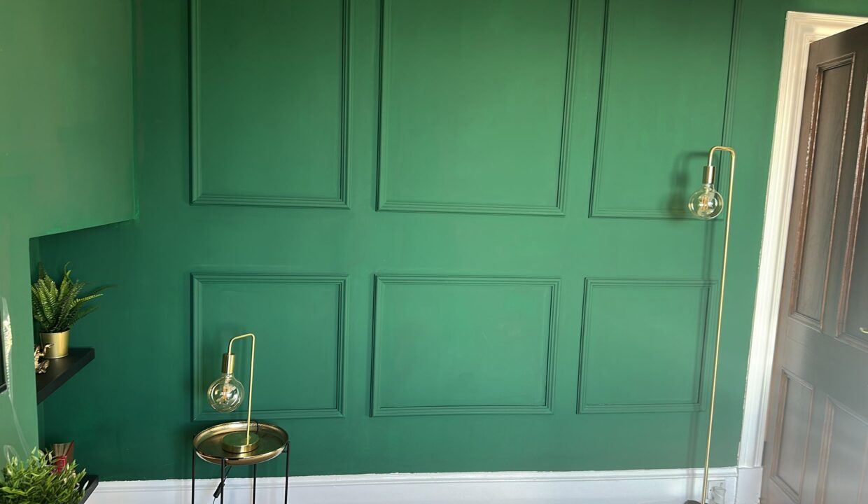 lounge-panelling